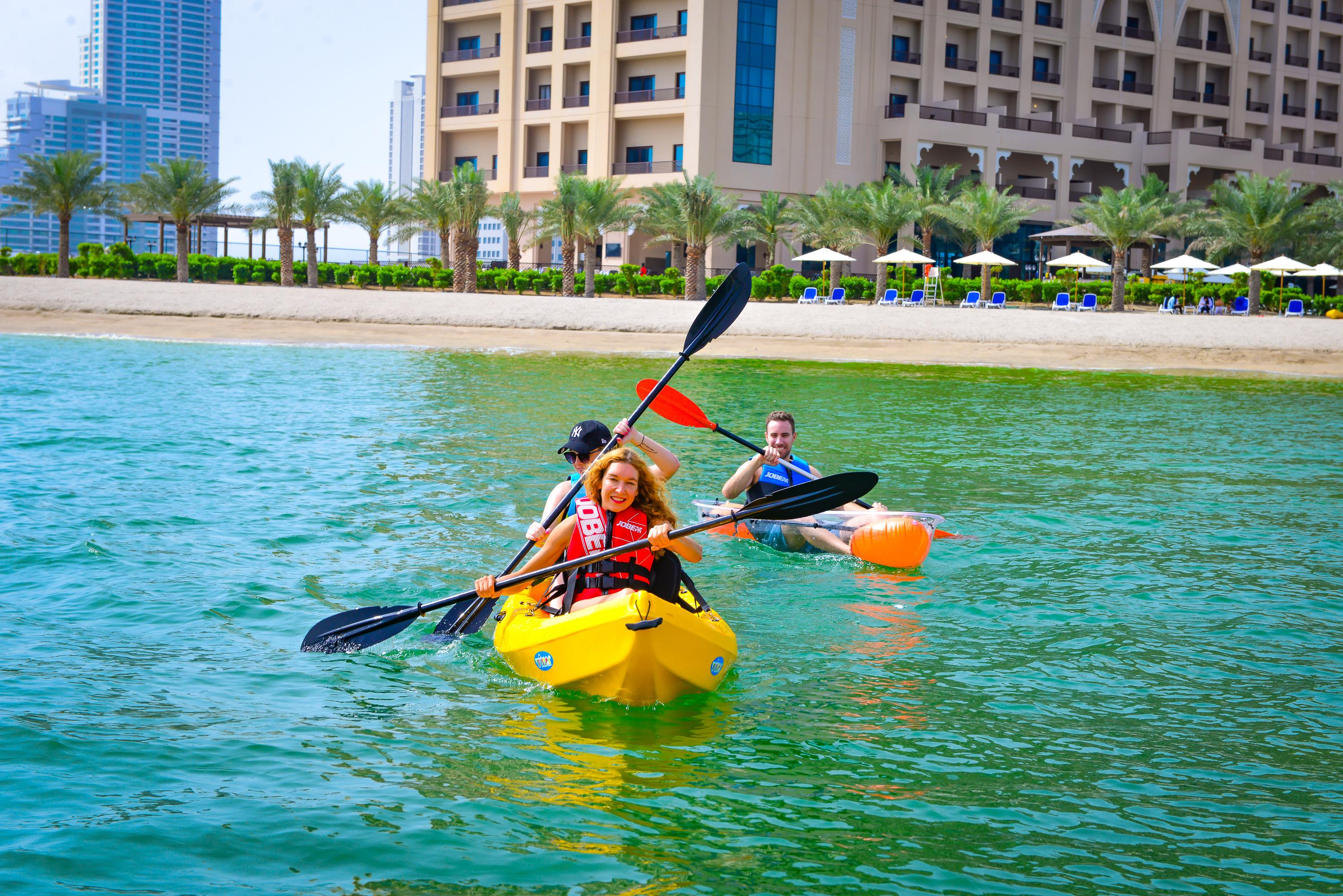 Al Bahar Hotel & Resort Fujairah Buitenkant foto Kayaking at The View