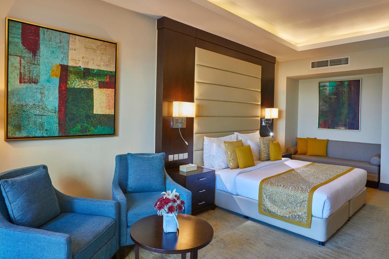 Al Bahar Hotel & Resort Fujairah Buitenkant foto Deluxe Room