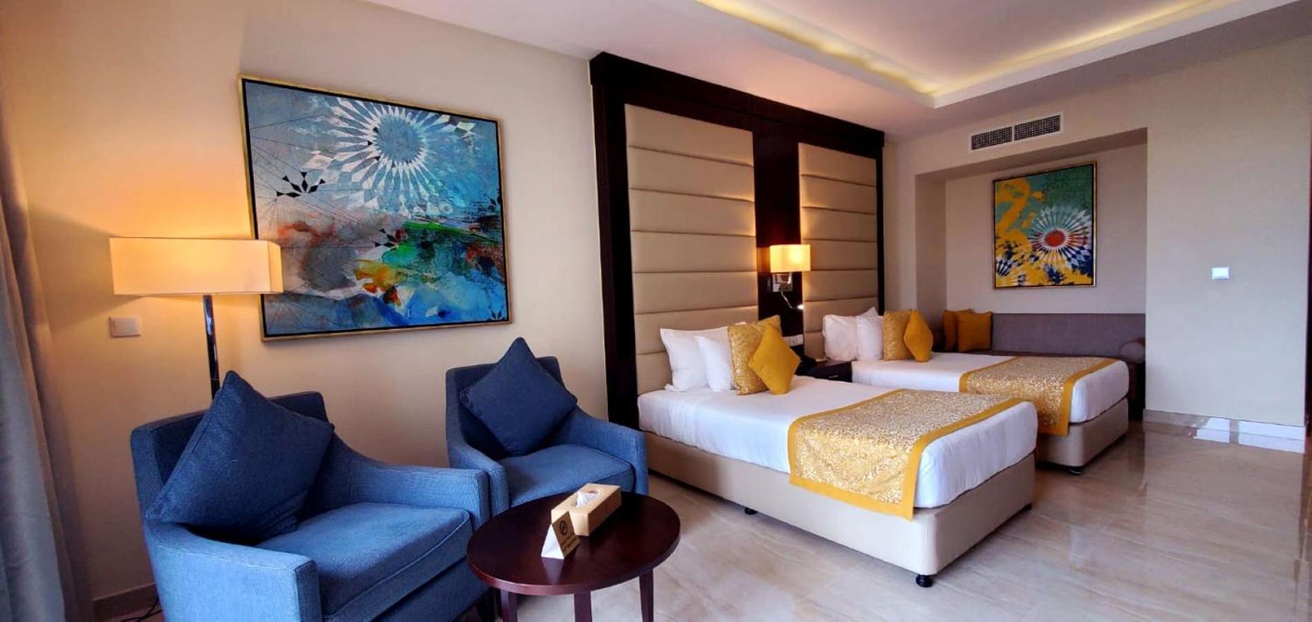 Al Bahar Hotel & Resort Fujairah Buitenkant foto Deluxe room